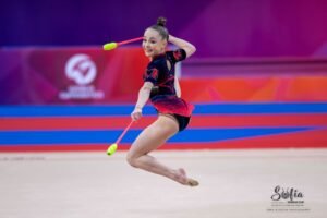 Сребро за Стилияна Николова на Световната купа в София след драматична битка в многобоя